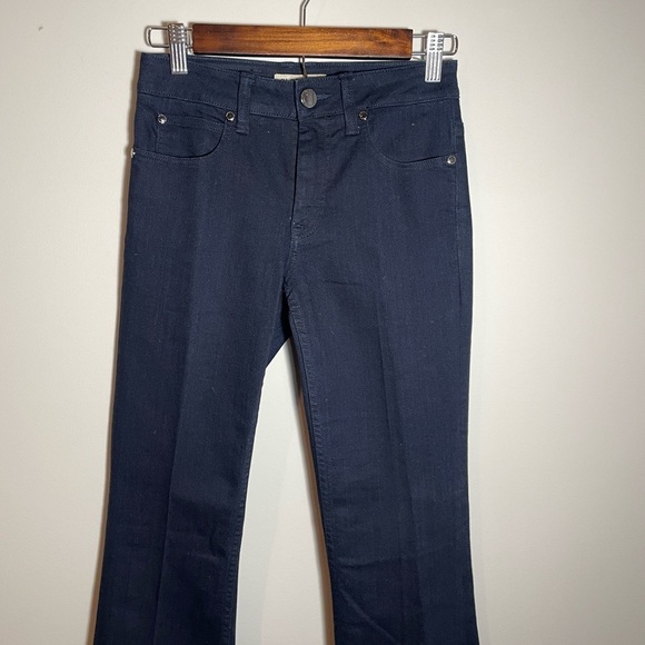 BURBERRY Dark Wash fit and flared Jeans - Picture 4 of 14